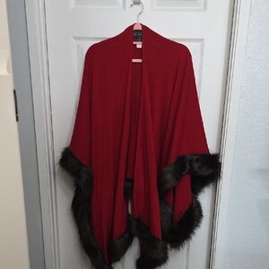 Donna Saylers Red Shawl with Faux Fur Trim